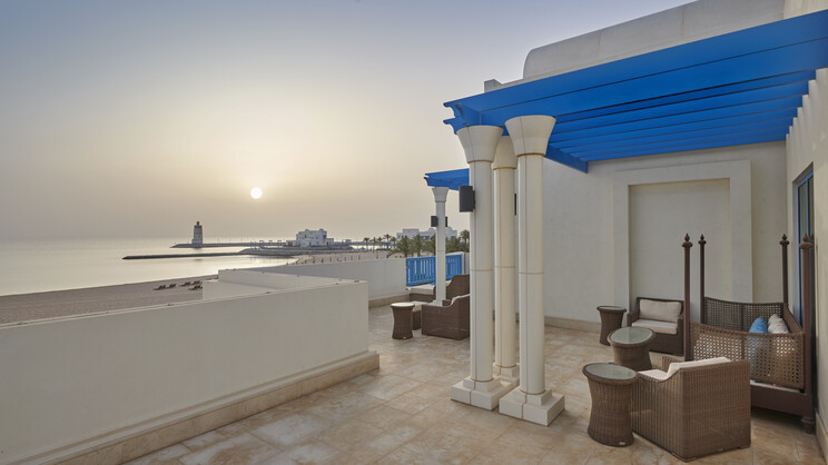 Hilton Salwa Beach Resort & Villas